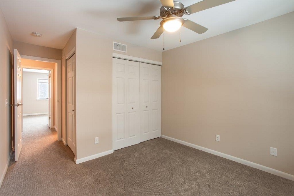 Apartments For Rent Whispering Hills Townhomes Madison Campus