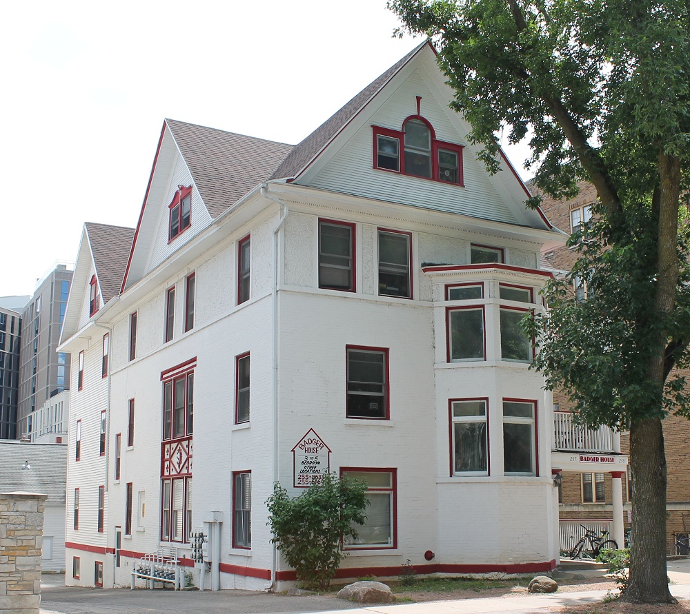 257 259 Langdon Street Madison Campus & Downtown Apartments